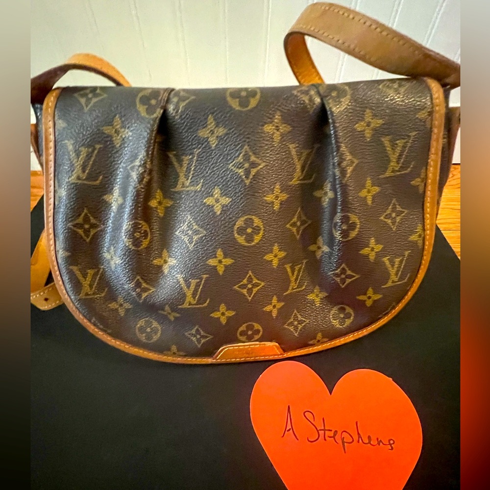 Authentic Louis Vuitton Menilmontant PM
